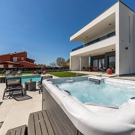 Zen Vila Pula